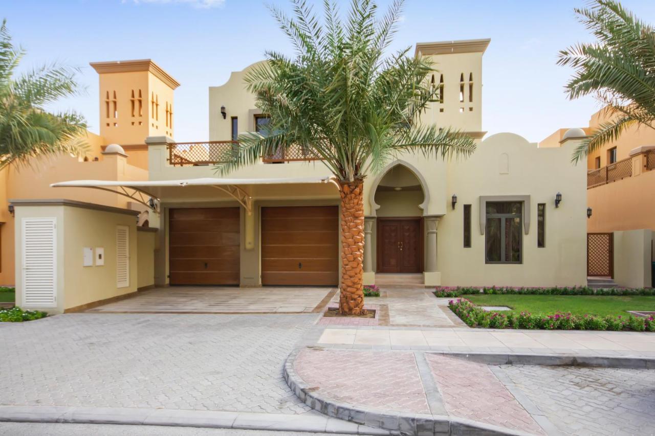 Bespoke Residences - Frond A, 4 Bedroom Luxury Villa In The Palm *