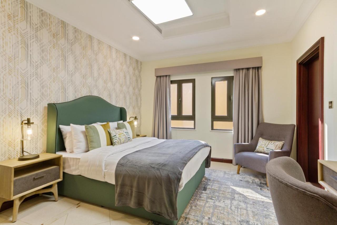 Bespoke Residences - Frond A, 4 Bedroom Luxury Villa In The Palm *
