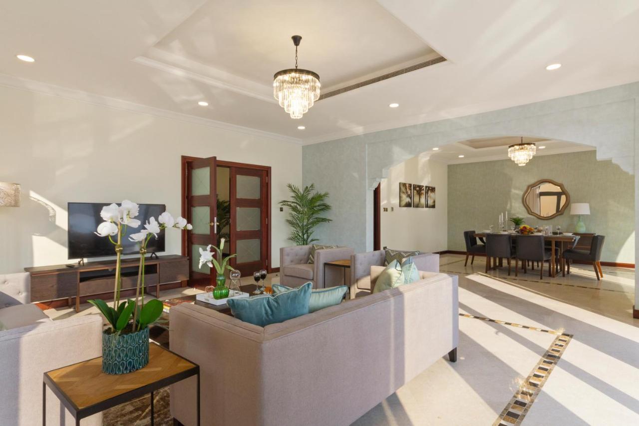 Villa Bespoke Residences - Frond A, 4 Bedroom Luxury Villa In The Palm