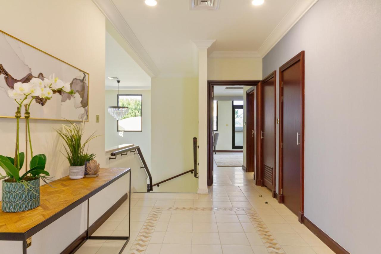 Villa Bespoke Residences - Frond A, 4 Bedroom Luxury Villa In The Palm *