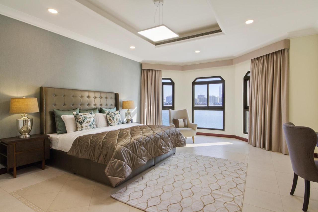 Bespoke Residences - Frond A, 4 Bedroom Luxury Villa In The Palm Villa *